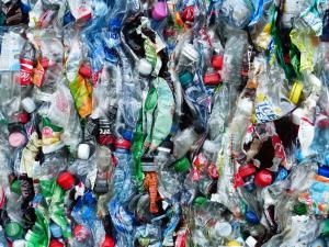 illustration de l'enquête pollution plastique